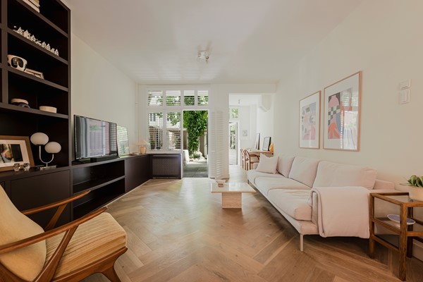 Medium property photo - Agatha Dekenstraat 27H, 1053 AM Amsterdam